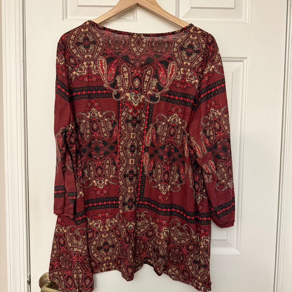Ruby Rd. Burgundy Paisley Top - Picture 3 of 3